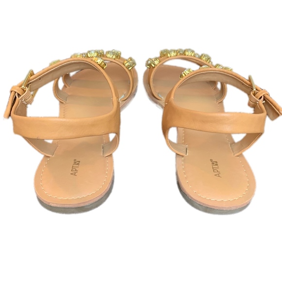 APT. 9 Sandals Flats Jeweled Buckle Summer Bohemian Cognac Tan Size 8 - Picture 3 of 5